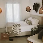 Argo Platys Gialos (Mykonos)