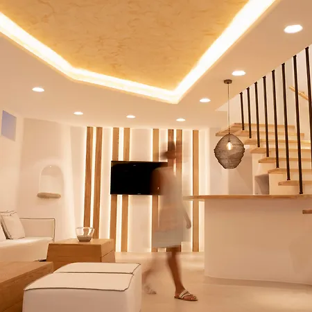 Argo Platys Gialos (Mykonos)