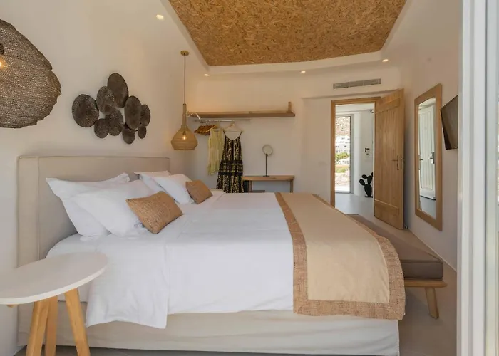 Argo מלון פלאטיס יאלוס