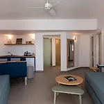 Argo 4*